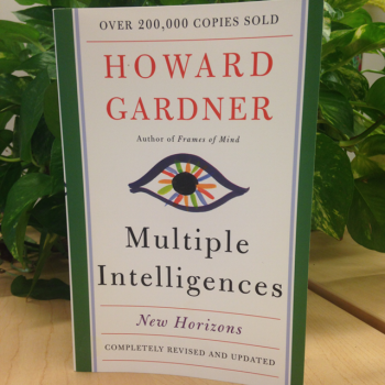 Cover of the book Multiple Intelligences by Howard Gardner.